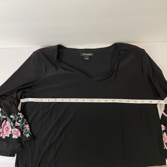 Roz& Ali | Large| Stretch| Soft| Bell sleeves| Midi| Dress| Floral Print - Picture 4 of 12